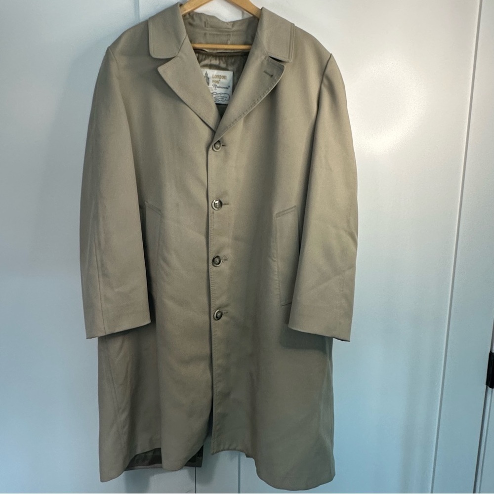 🎆 Vintage London Fog tan khaki trench coat with zippered lining 42 regular NYC